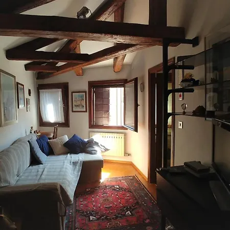 Mansarda Querini Appartement Venetië